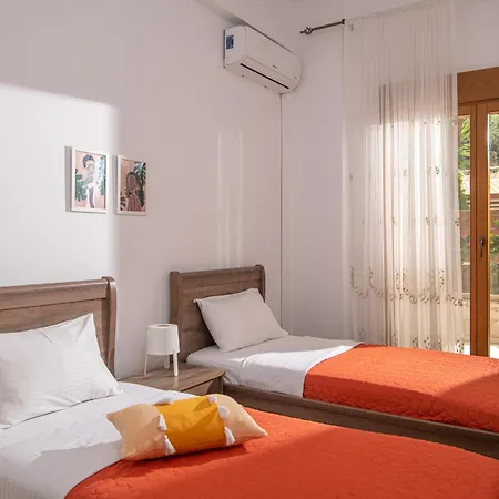 Beachfront Apt-ligaria Holiday home Ligaria (Crete)